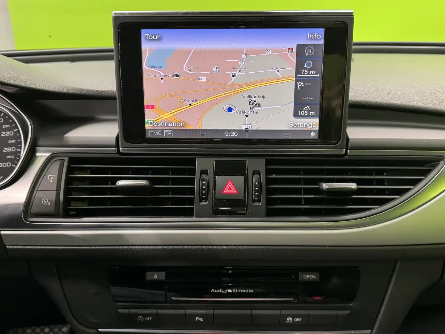 car-image