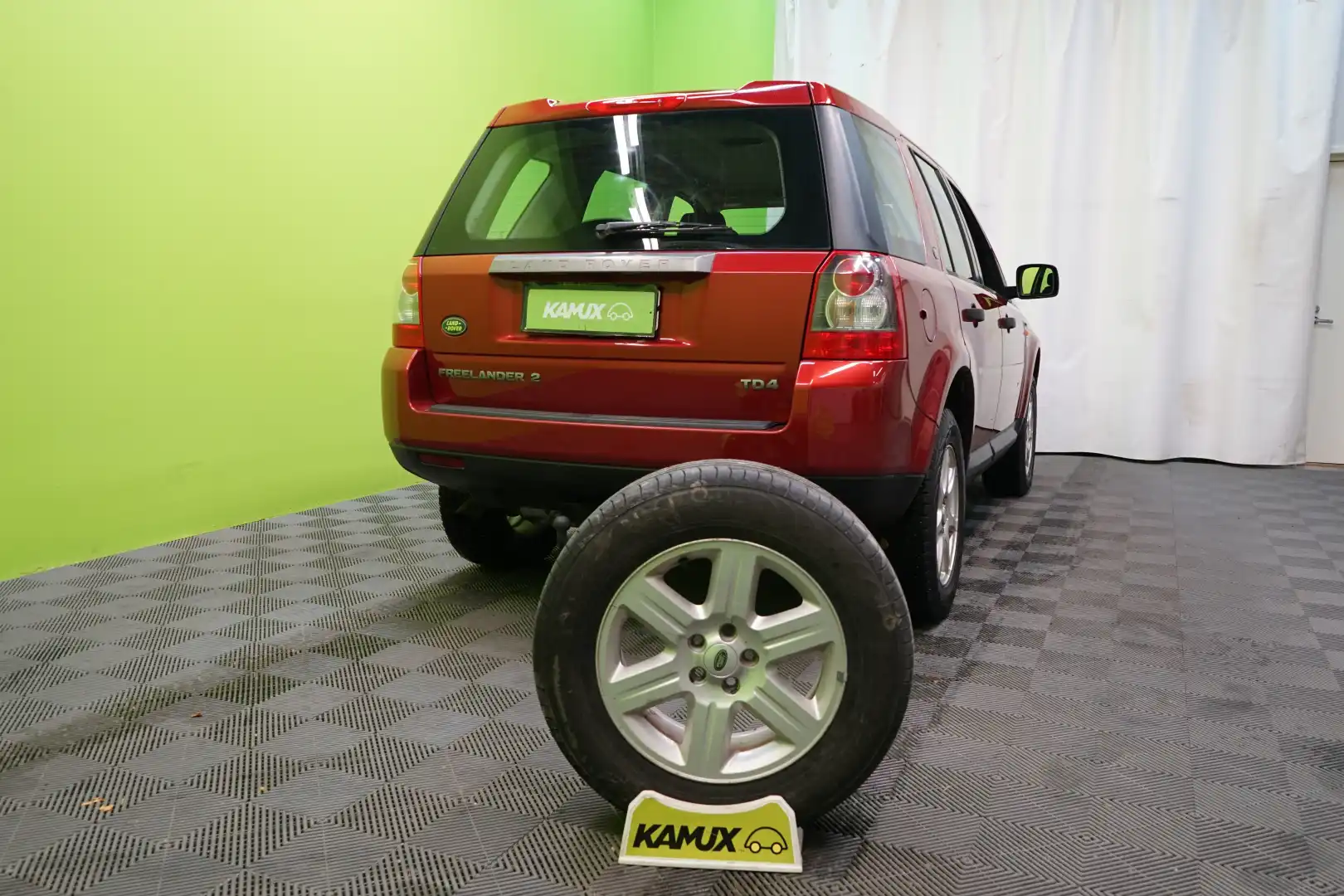 car-image