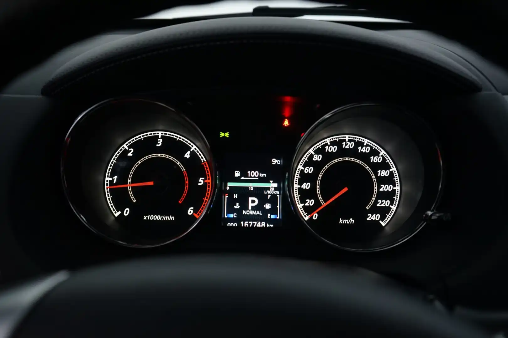 car-image