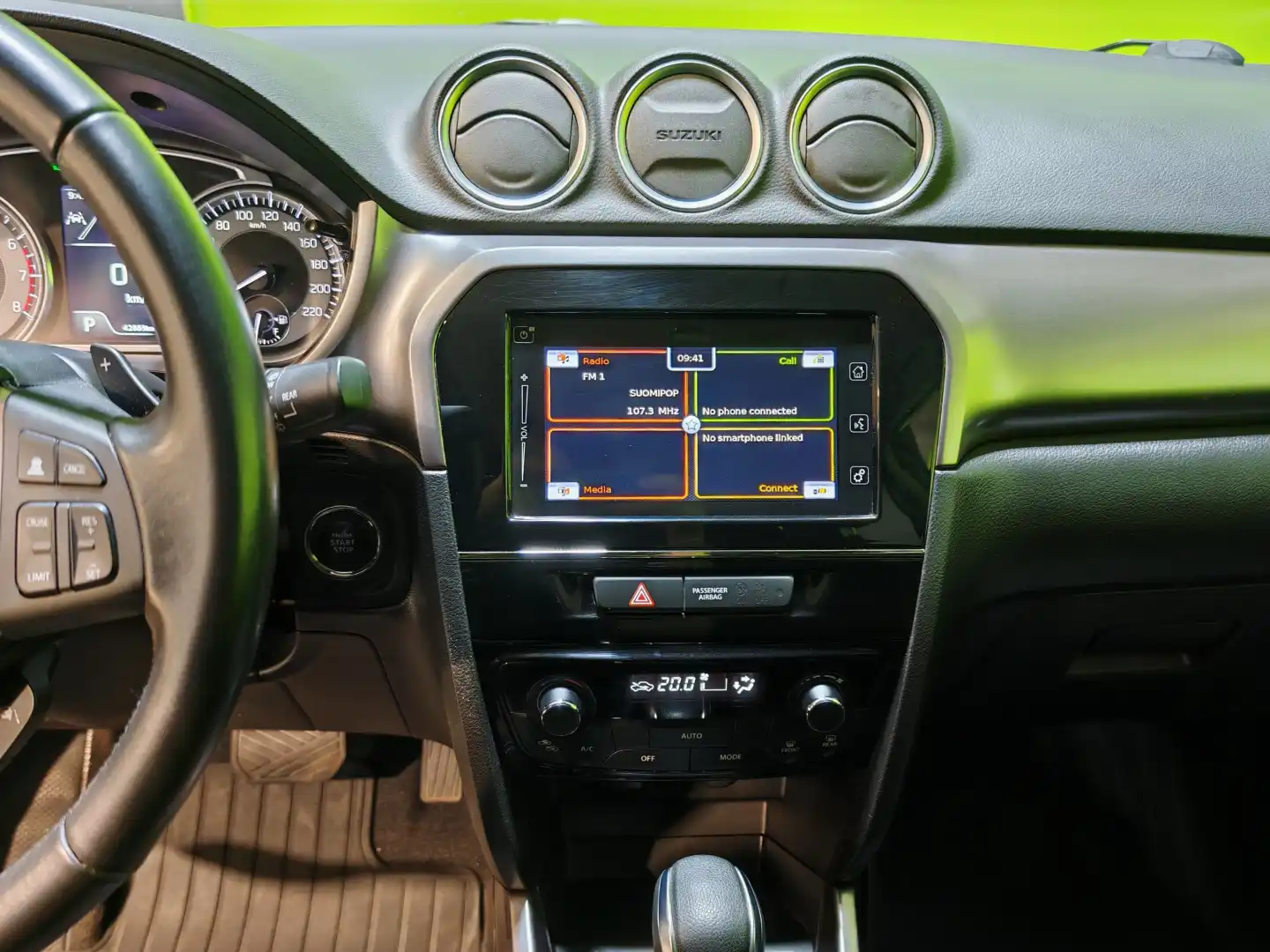 car-image