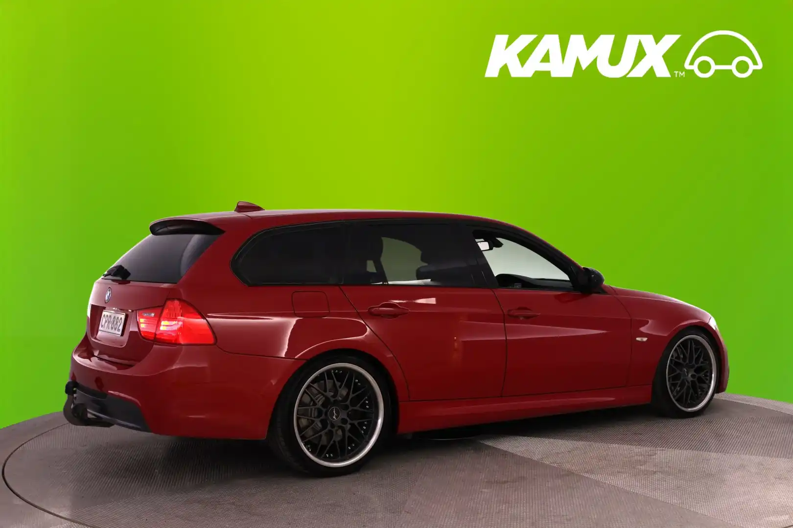 car-image