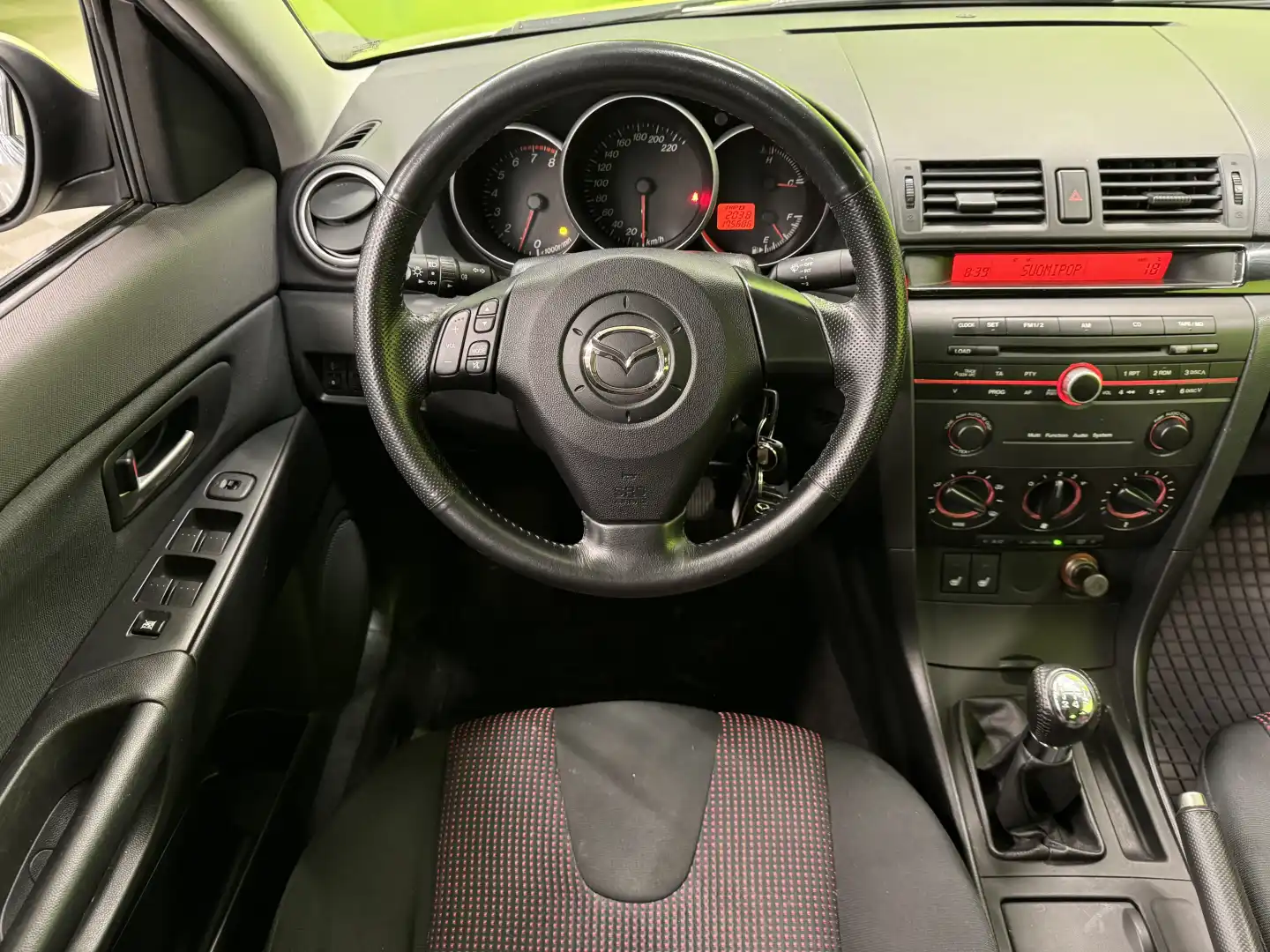 car-image