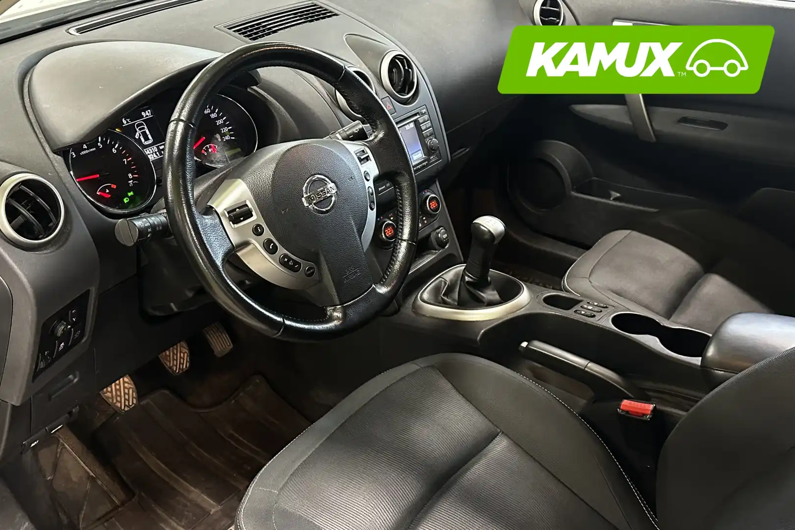 car-image