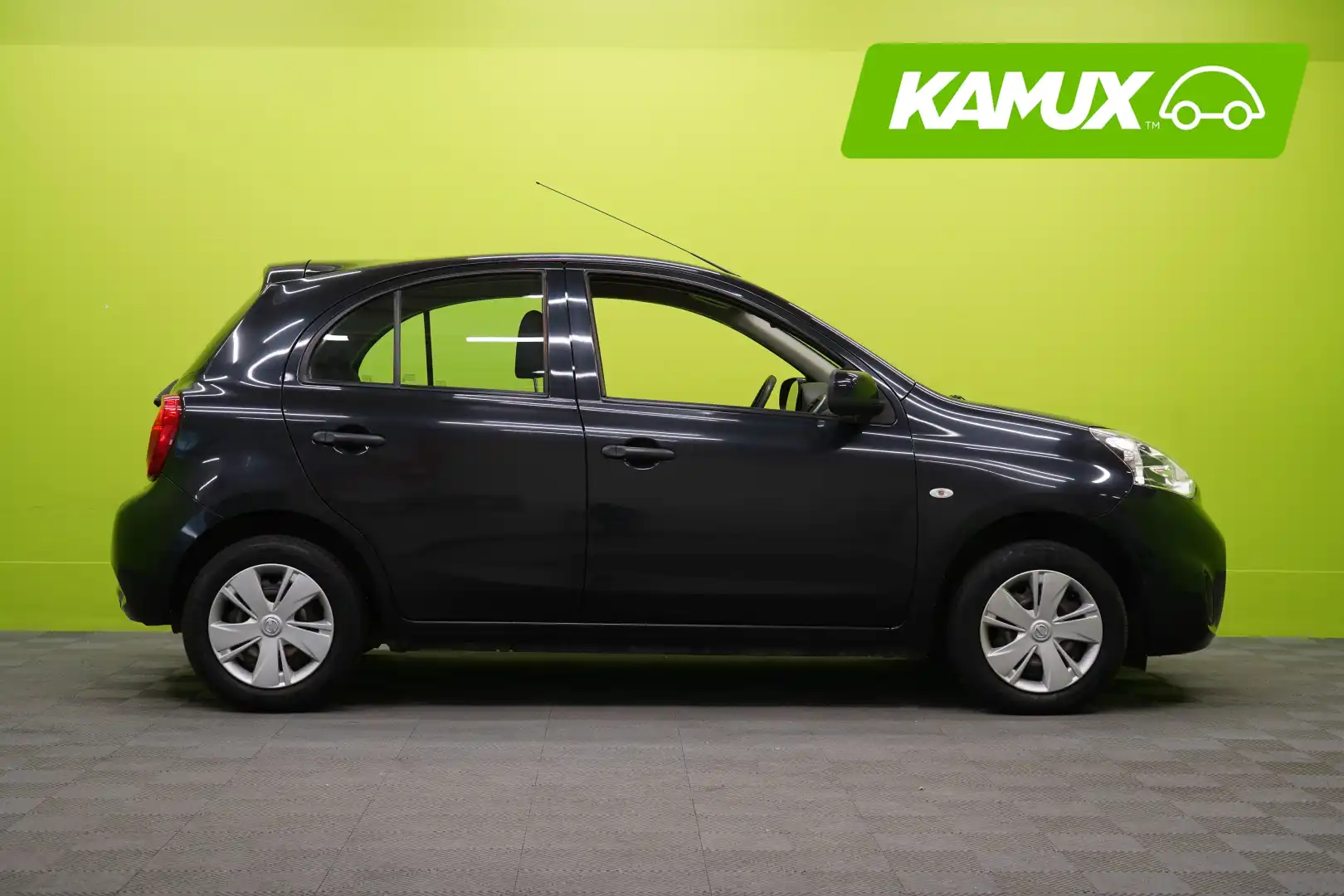 car-image