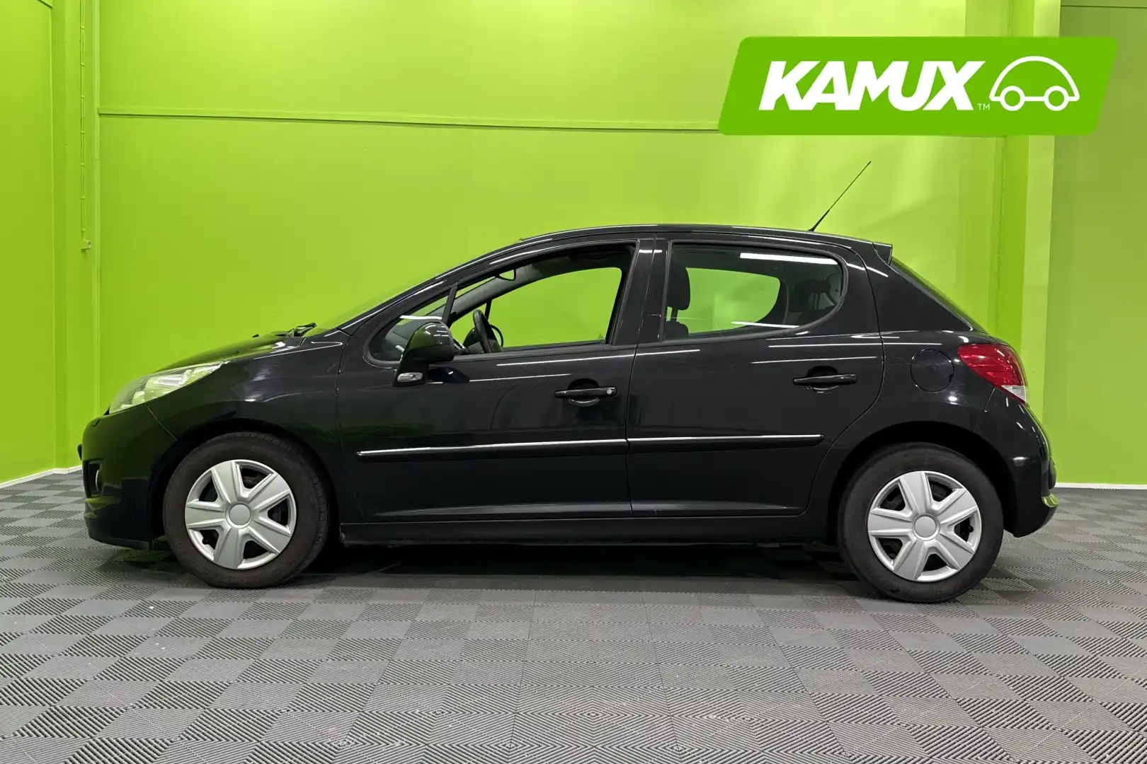 car-image