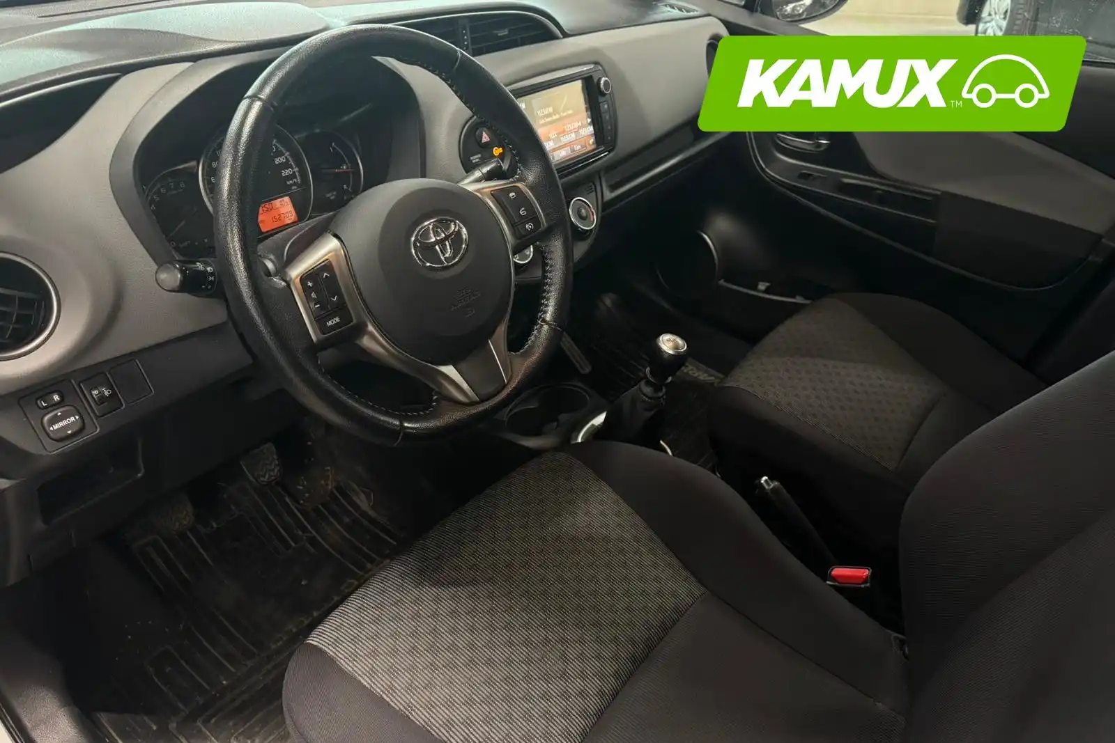 car-image