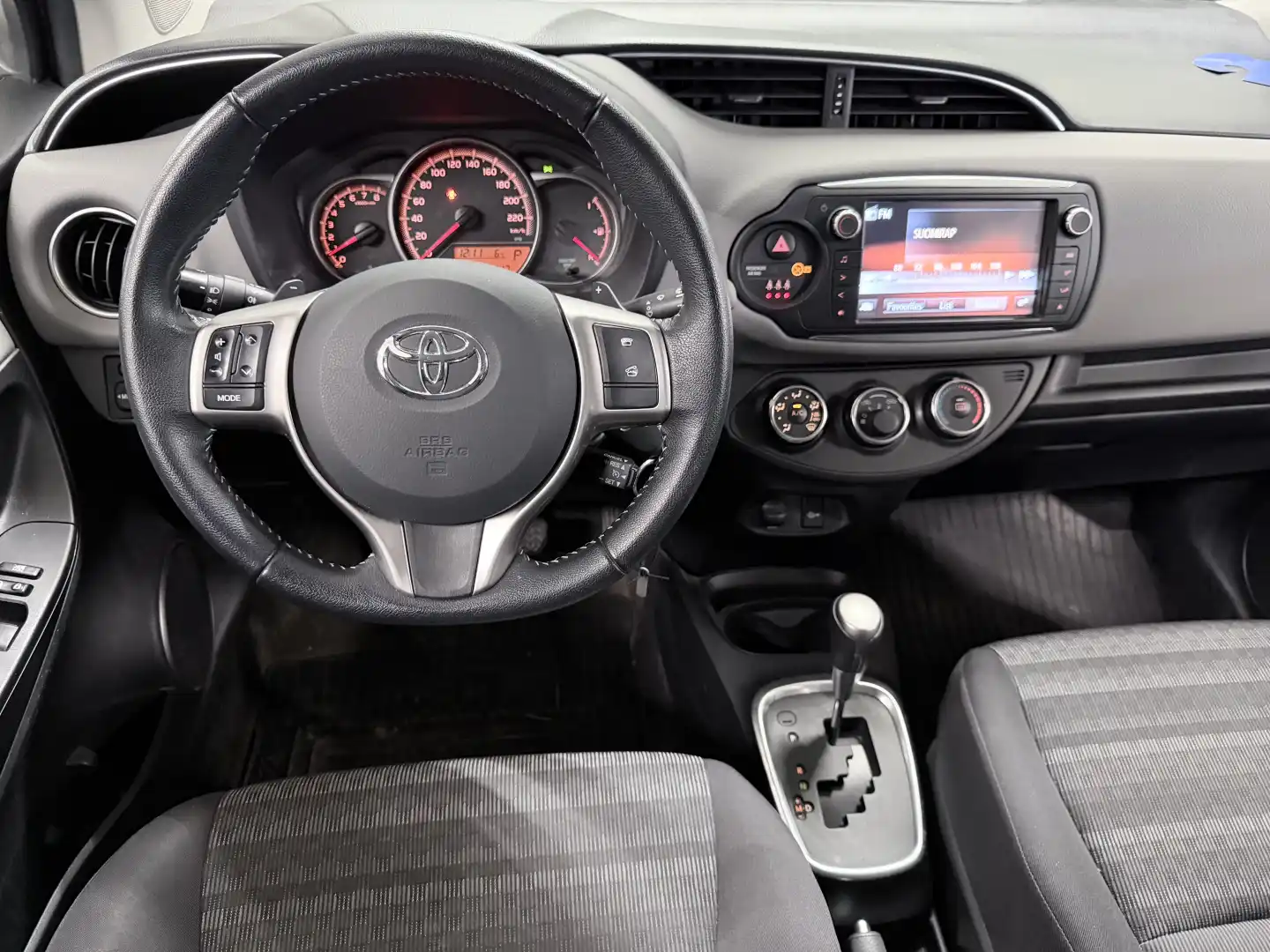 car-image