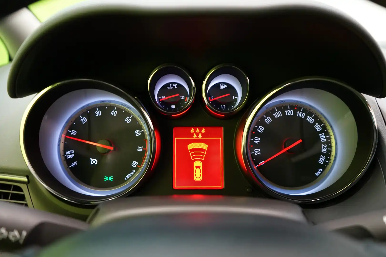 car-image