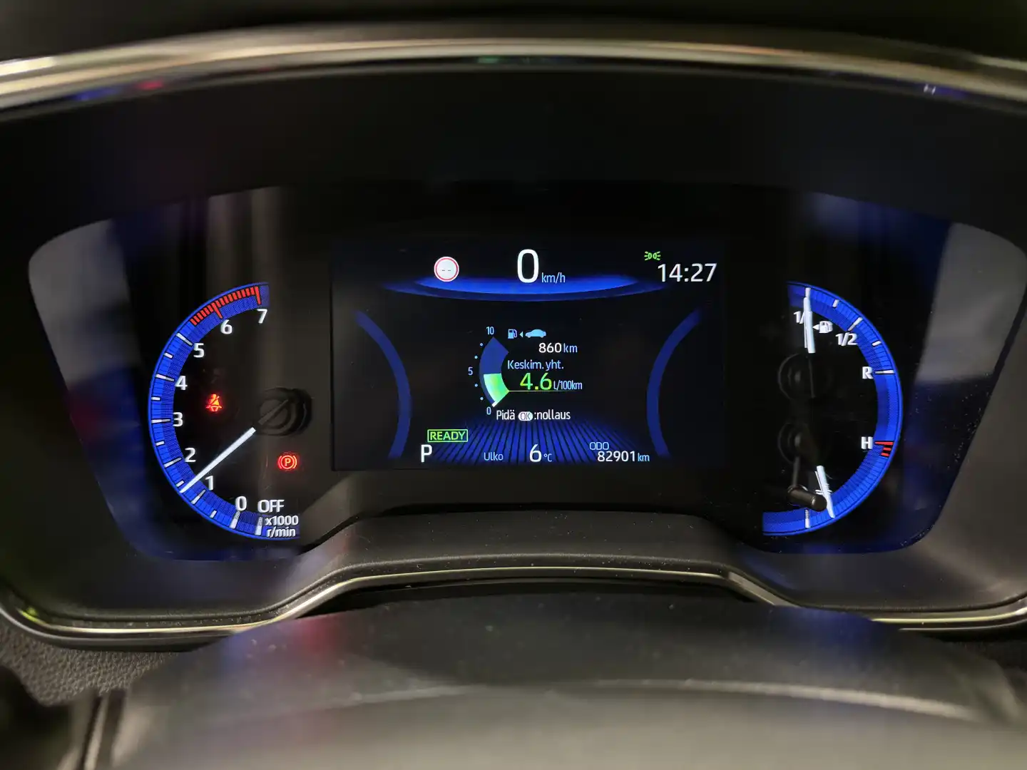 car-image