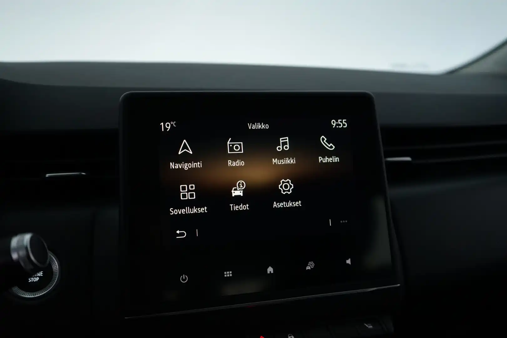 car-image