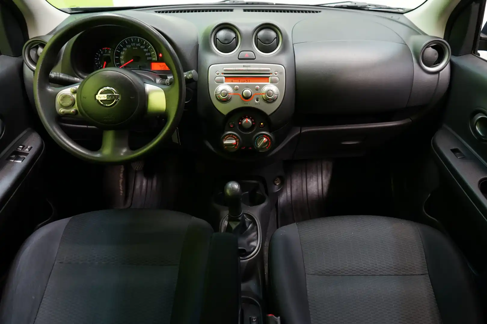 car-image