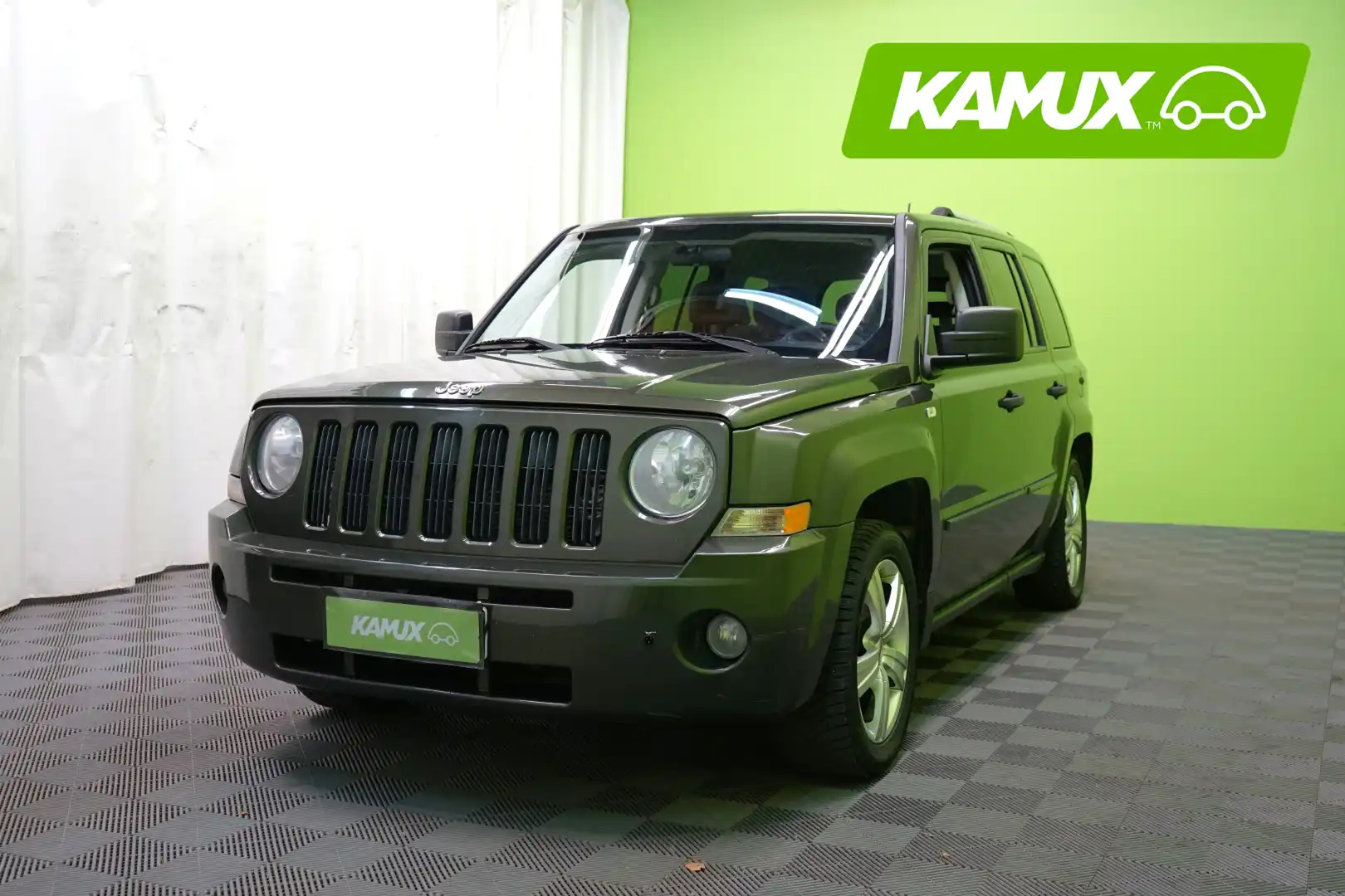 car-image