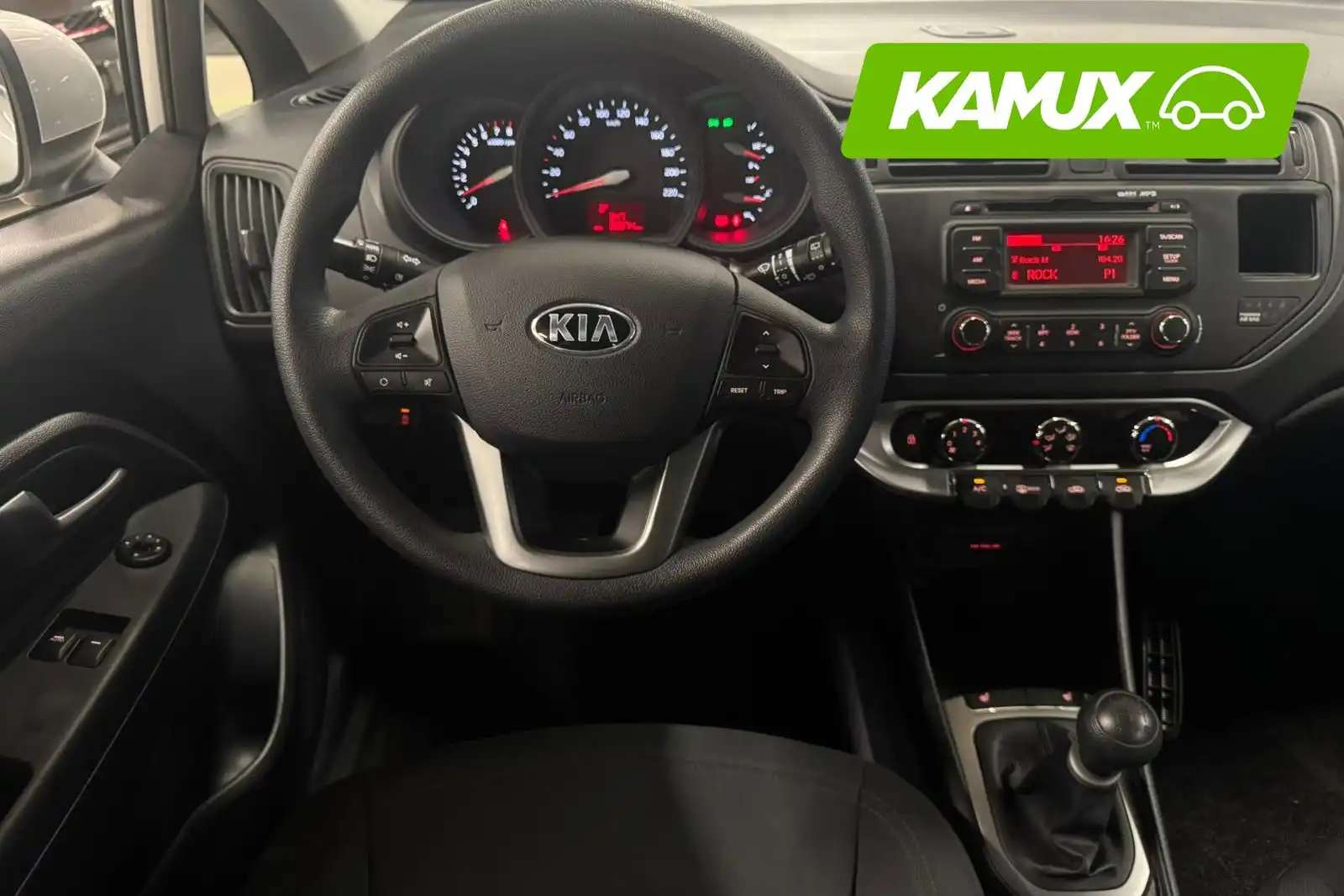 car-image