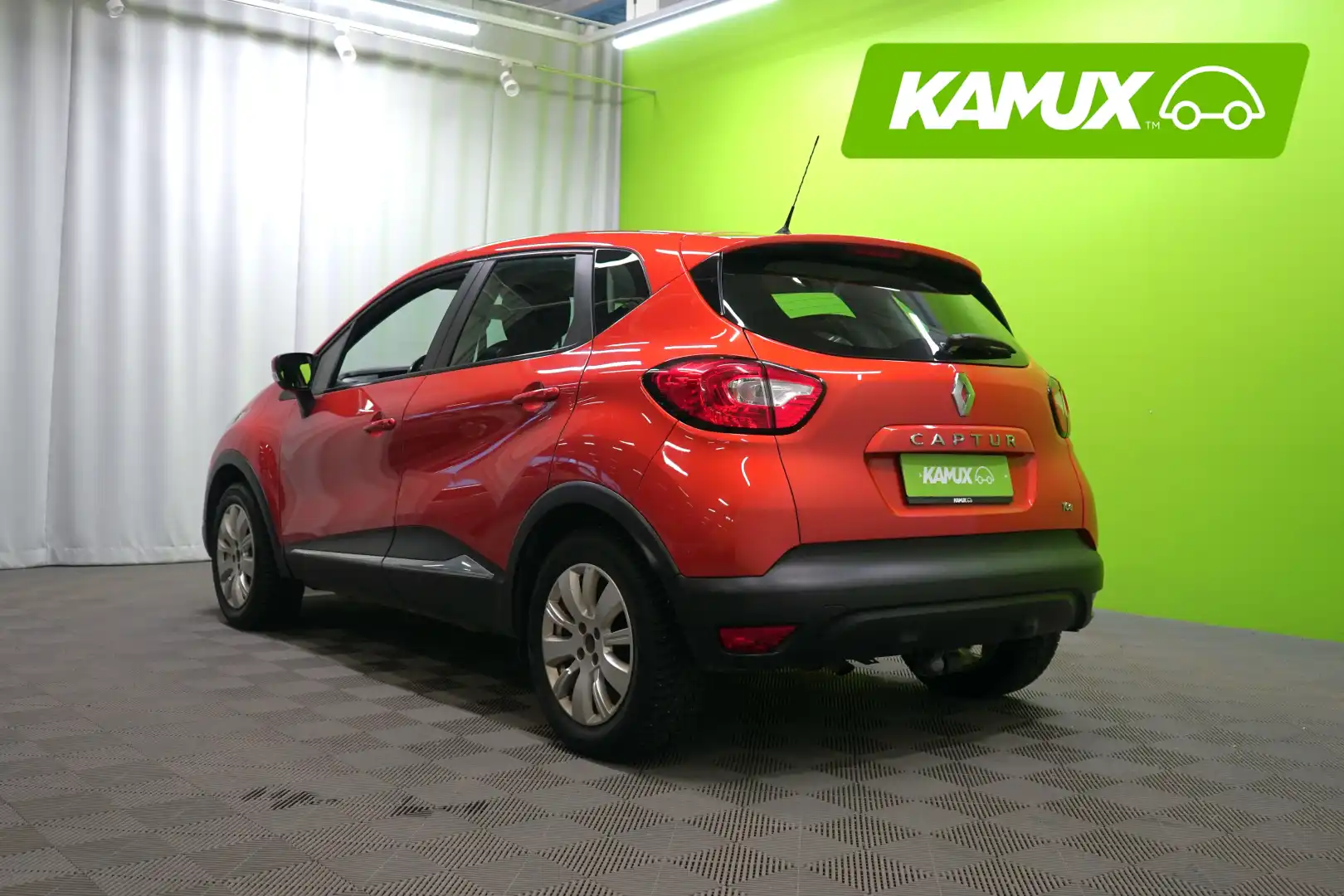 car-image