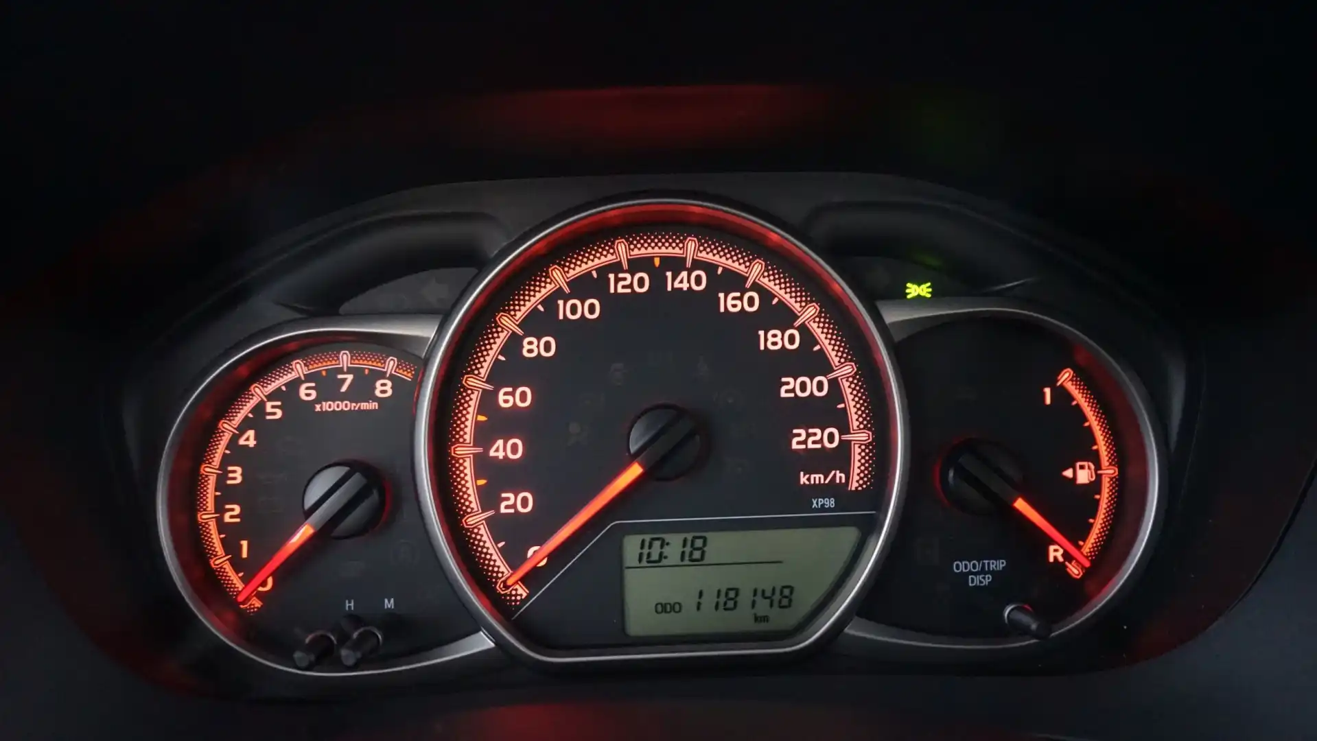 car-image