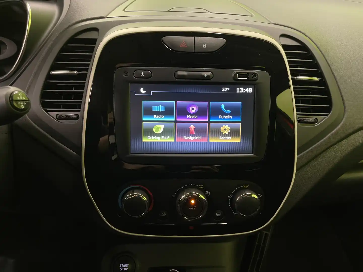 car-image