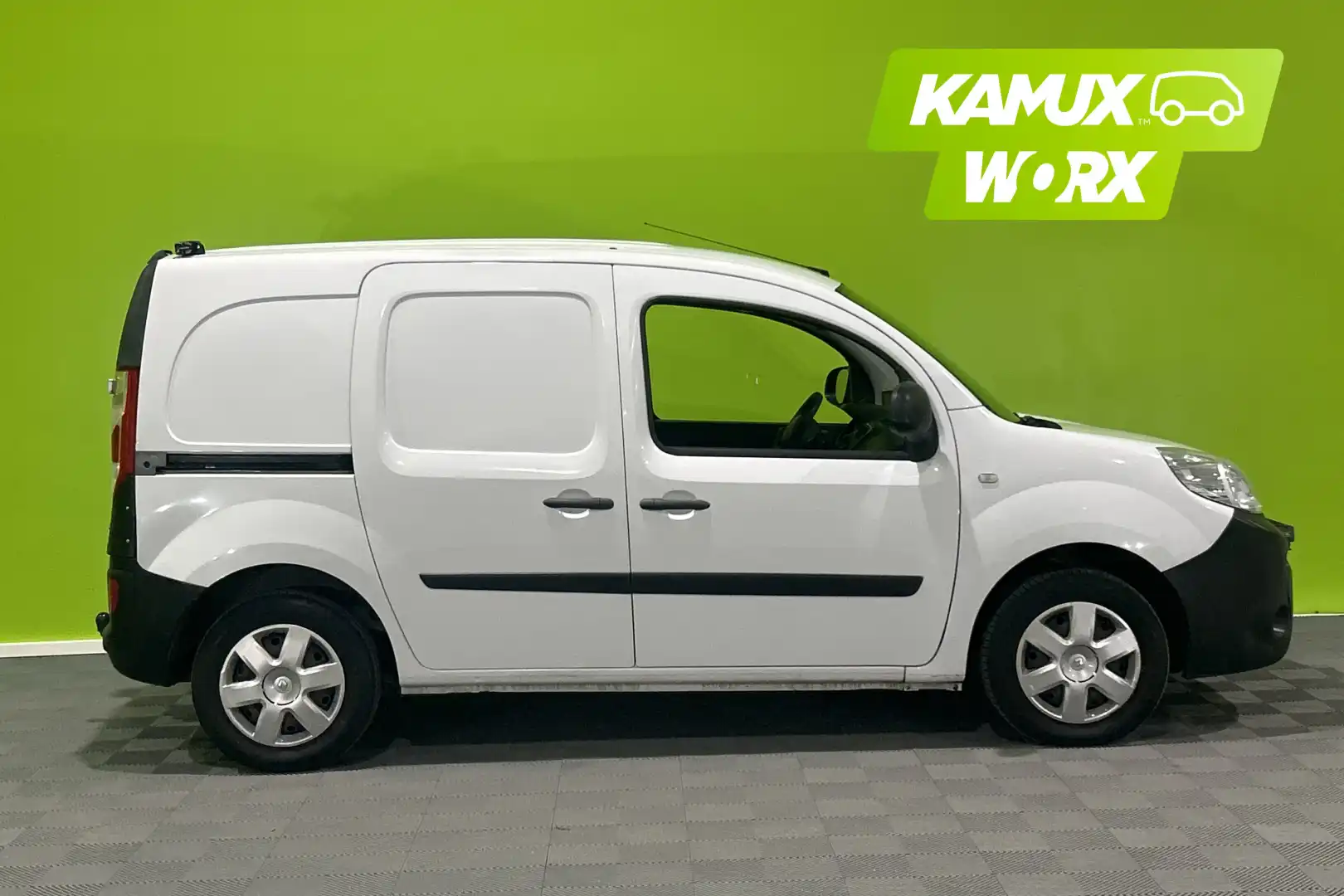 car-image