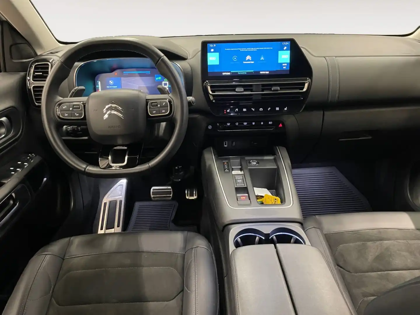 car-image