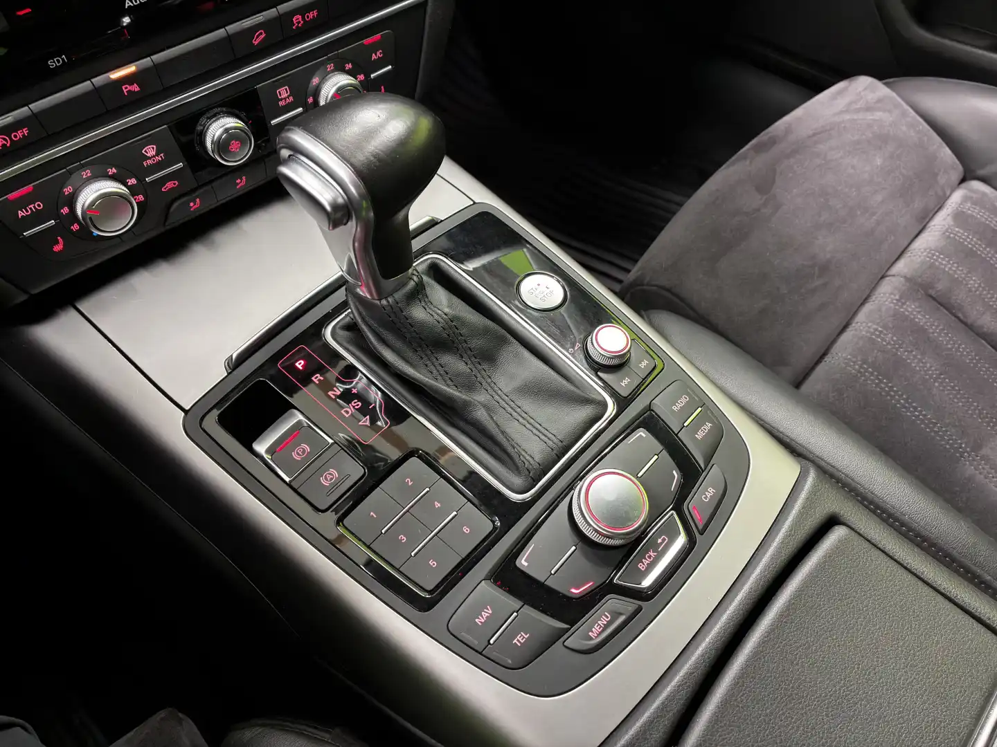 car-image