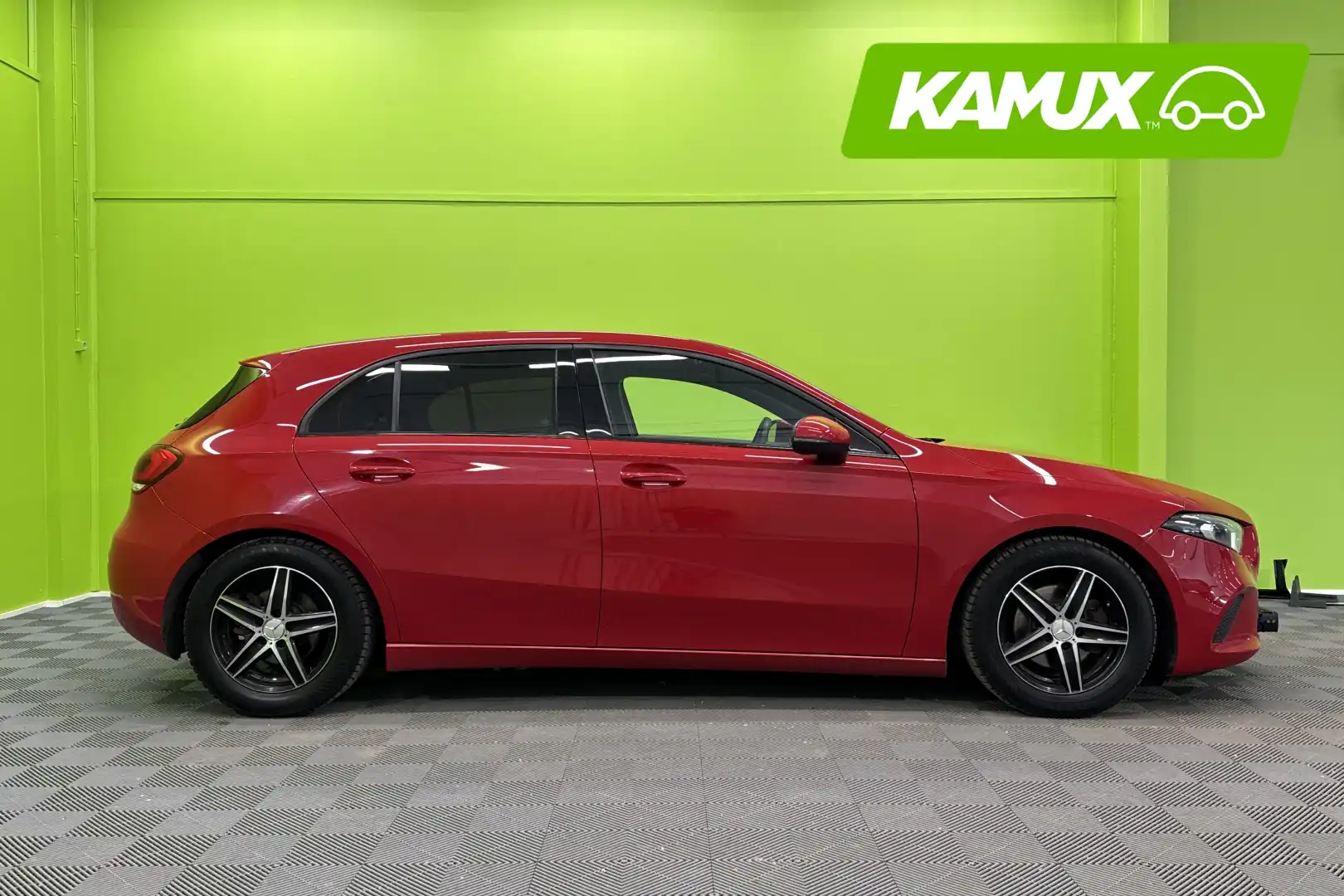 car-image