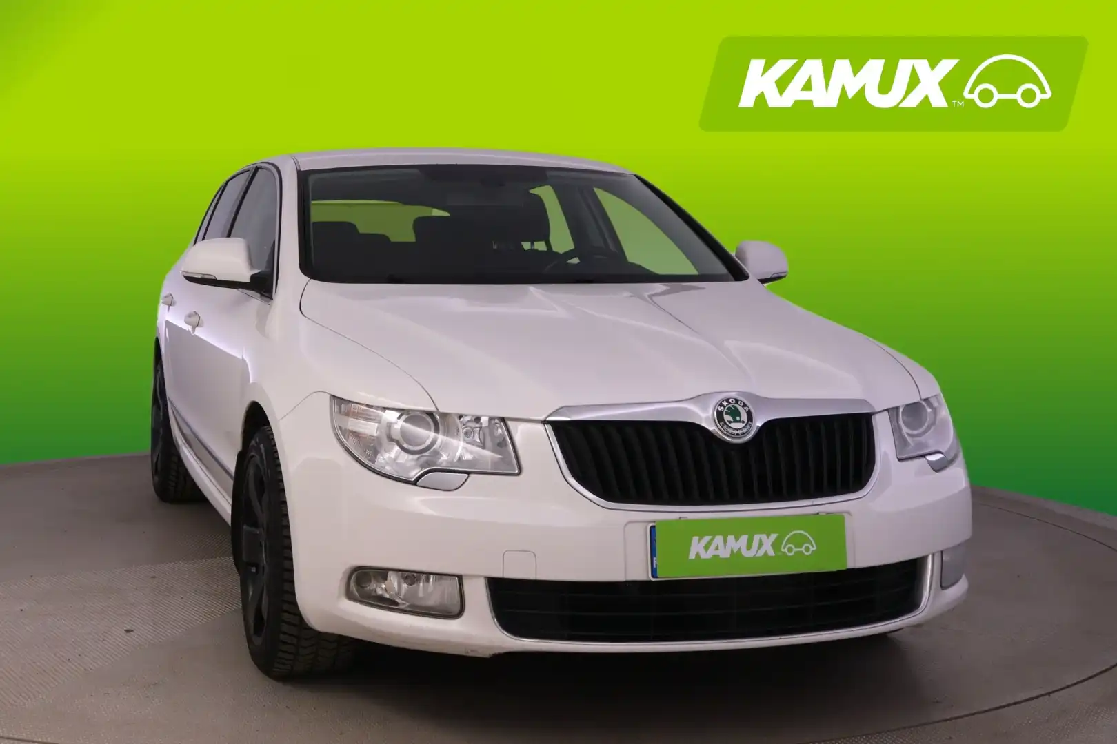 car-image