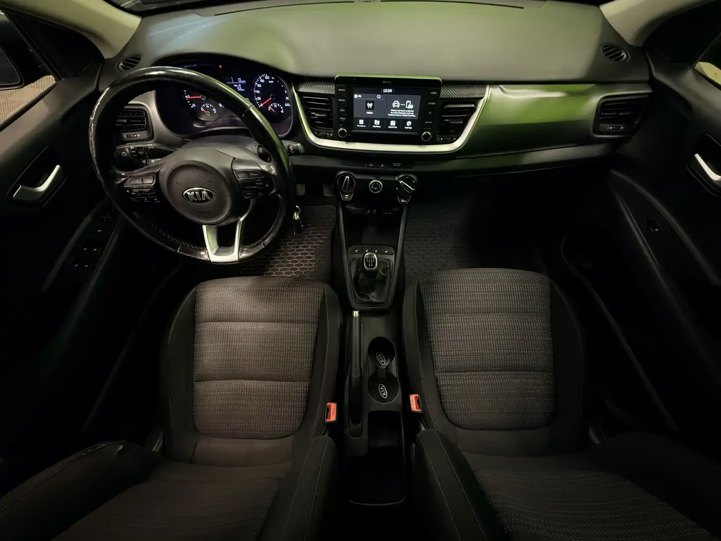car-image
