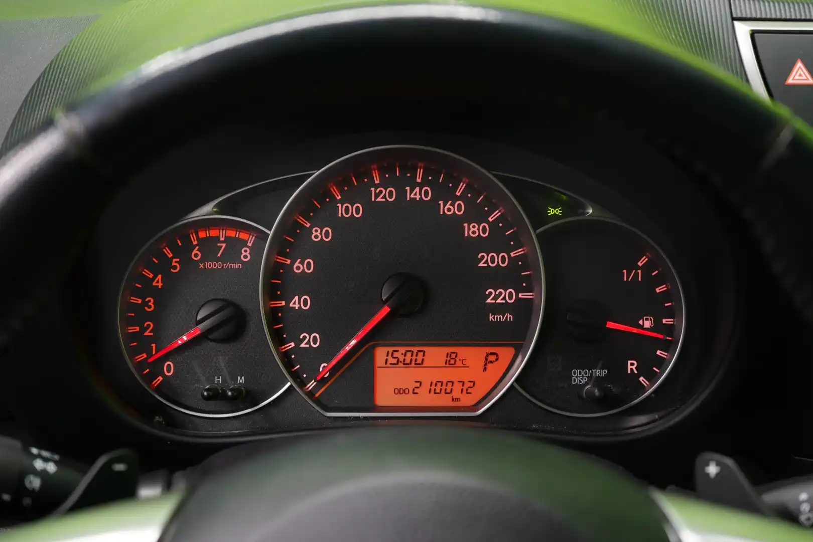 car-image