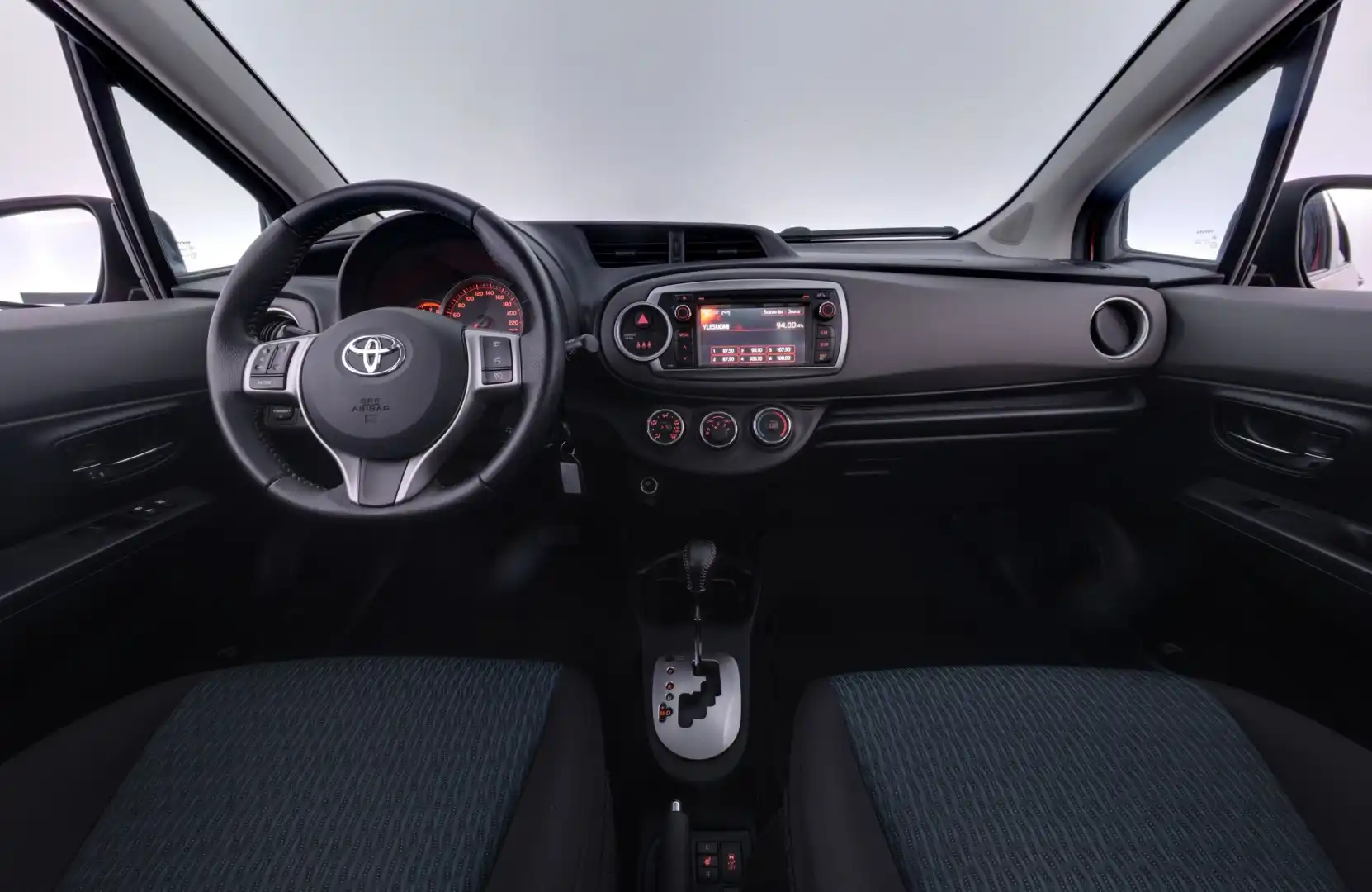 car-image