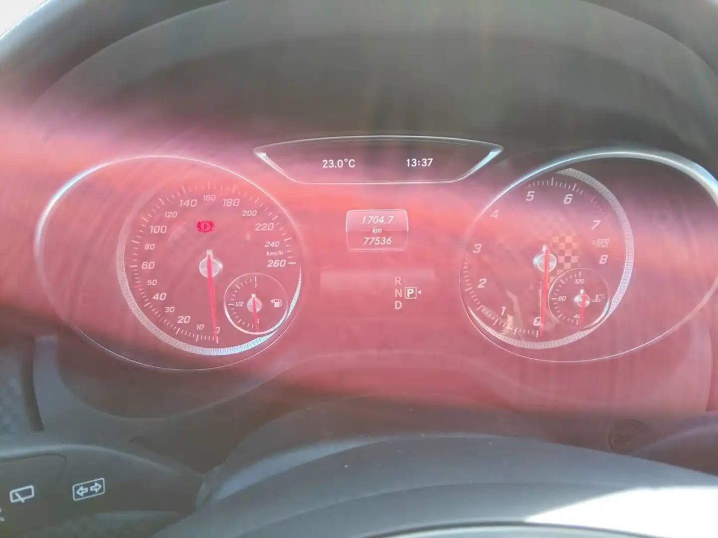 car-image