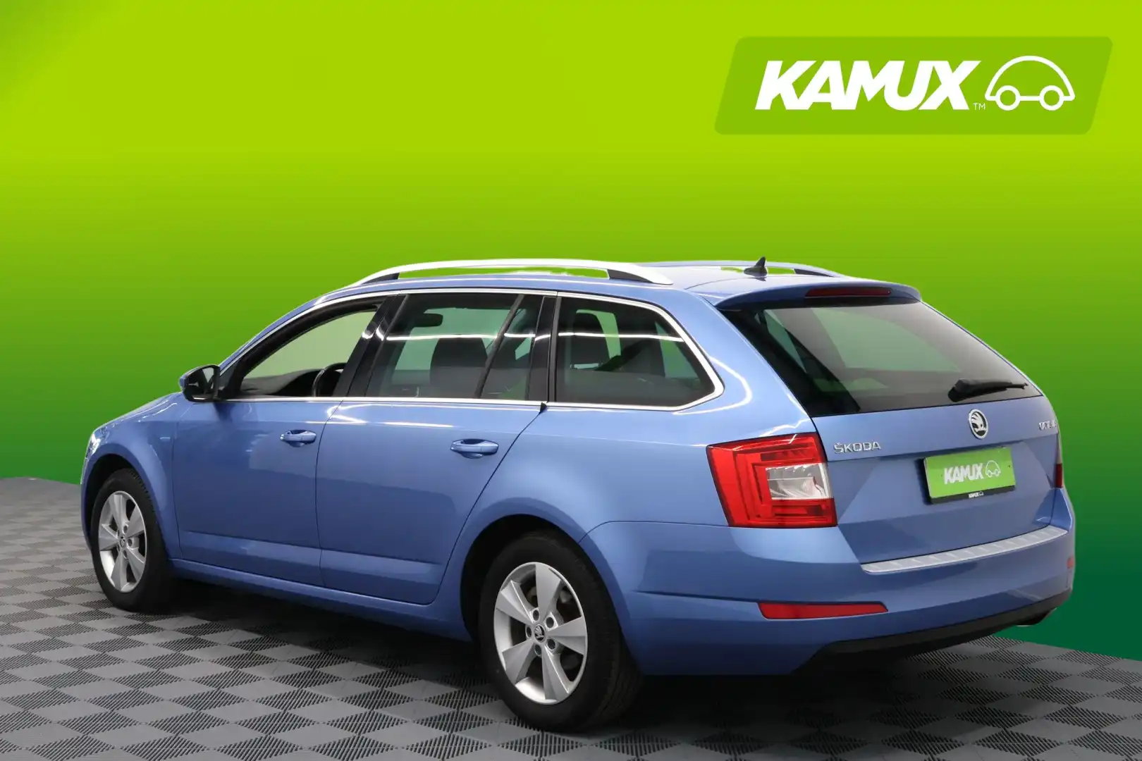 car-image