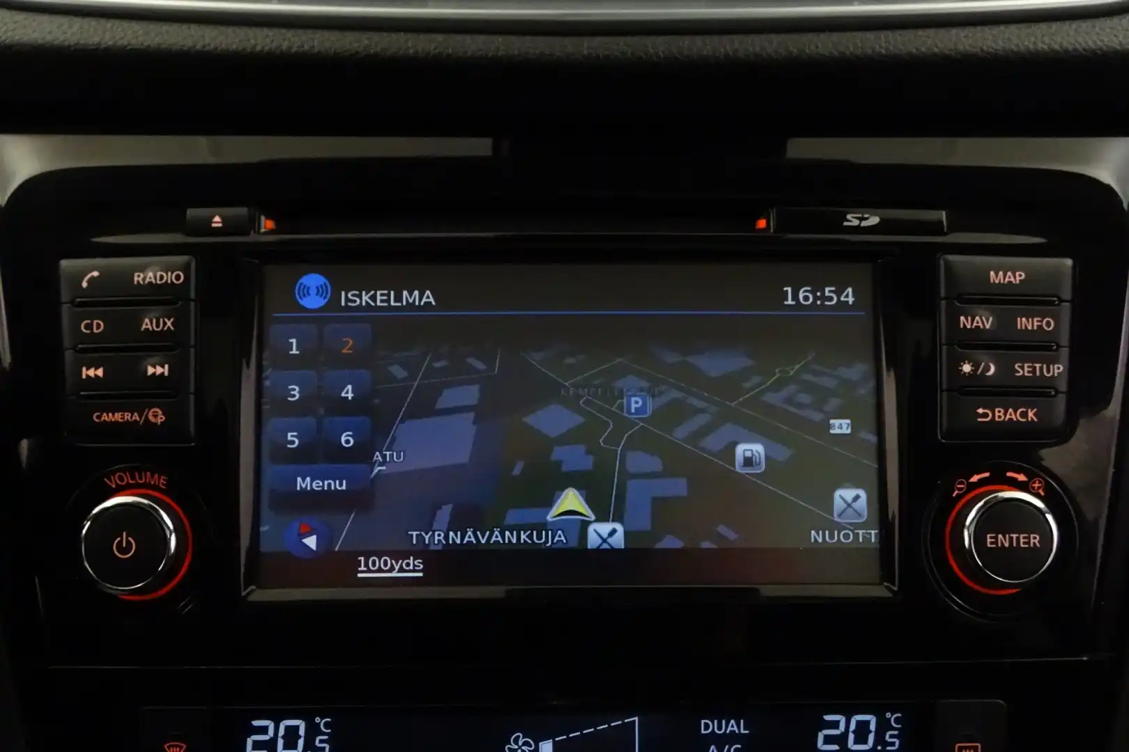 car-image