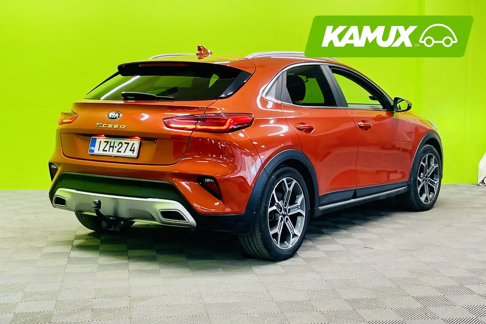 car-image