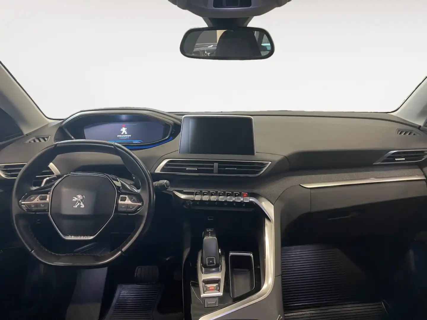 car-image