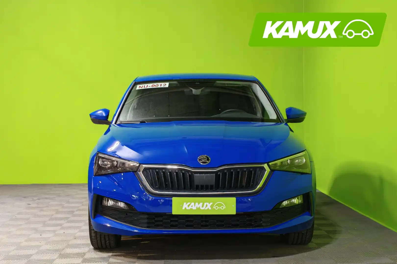 car-image