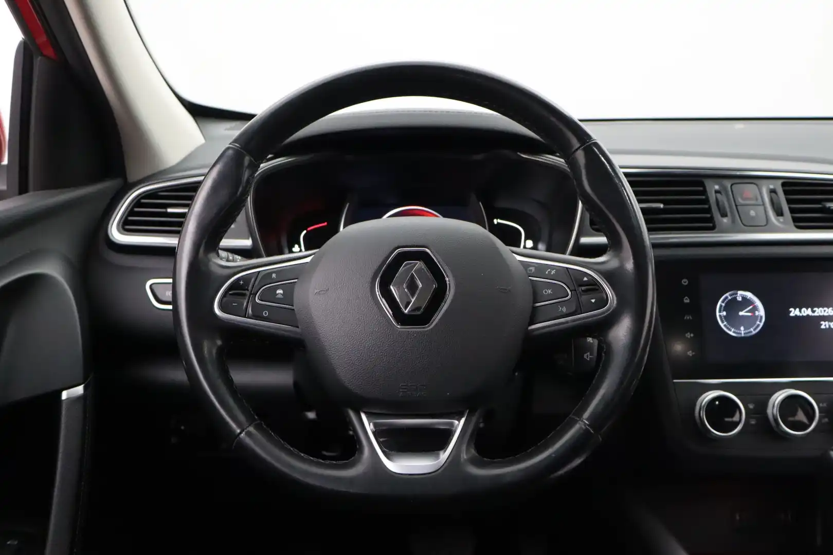 car-image