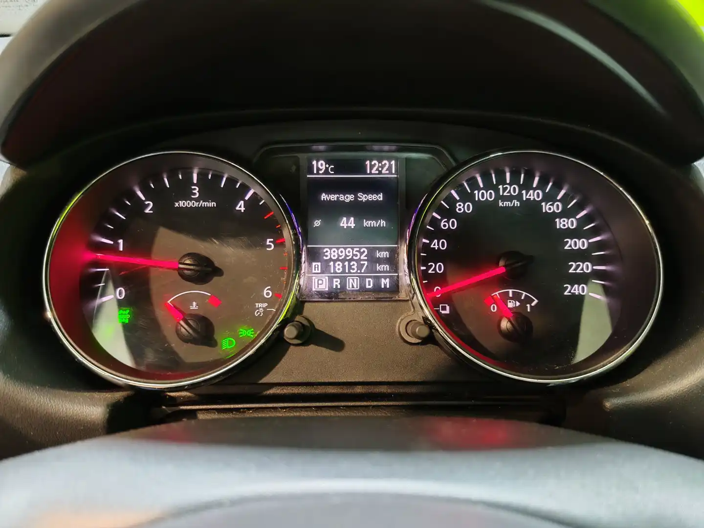 car-image