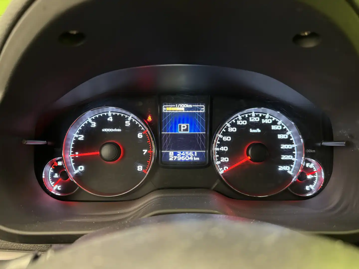 car-image