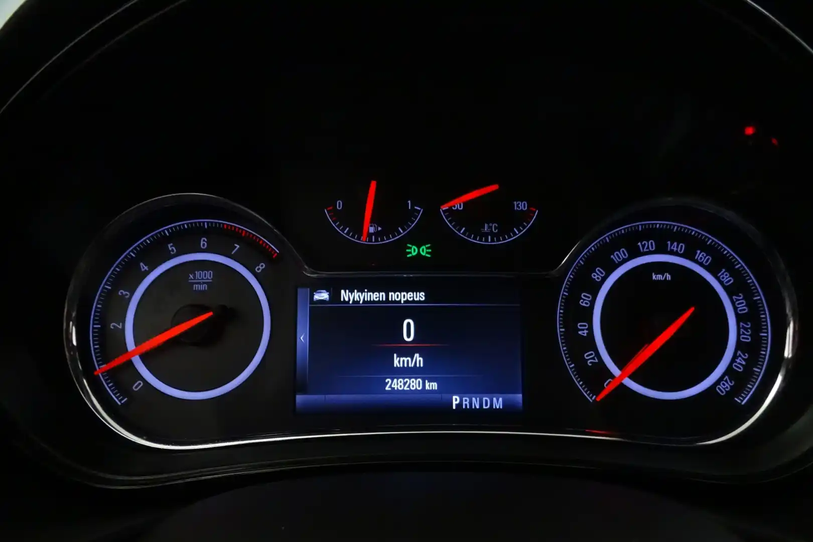 car-image