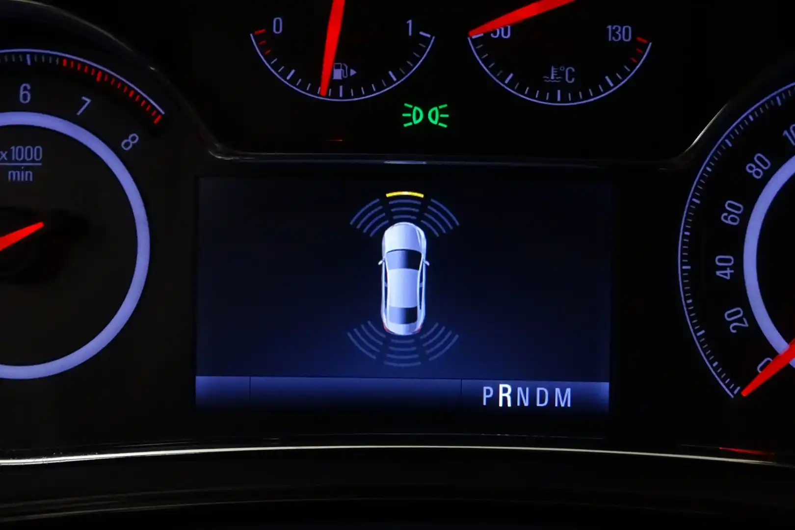 car-image