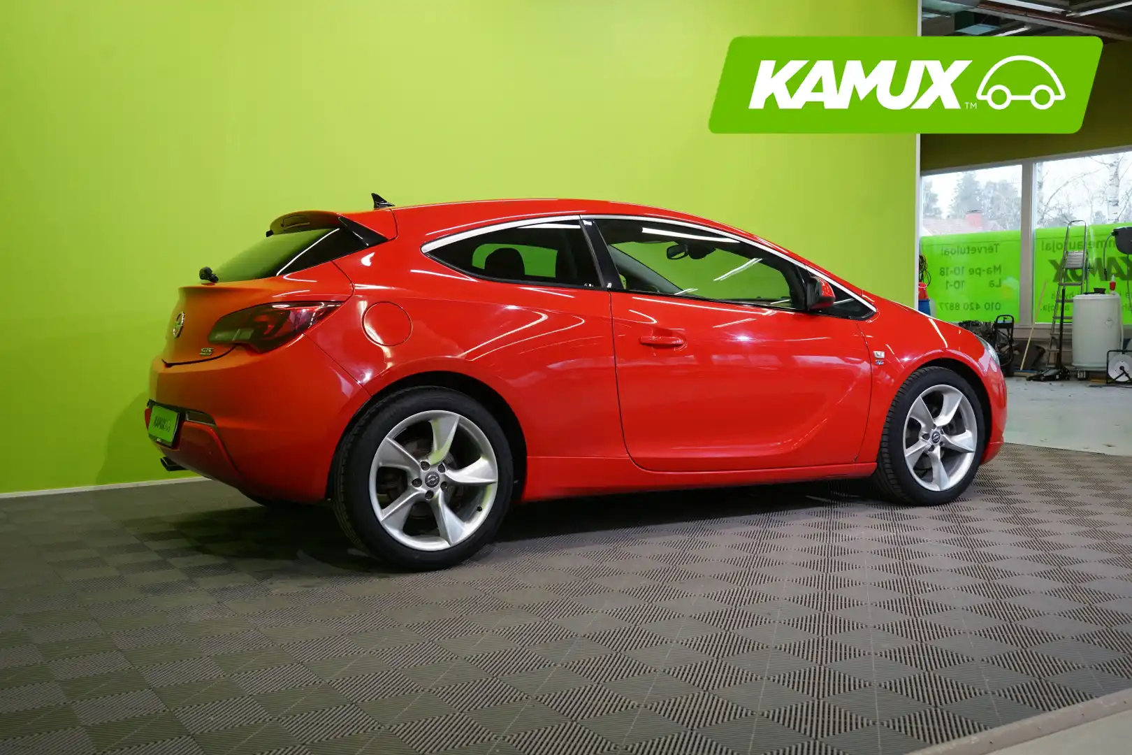 car-image