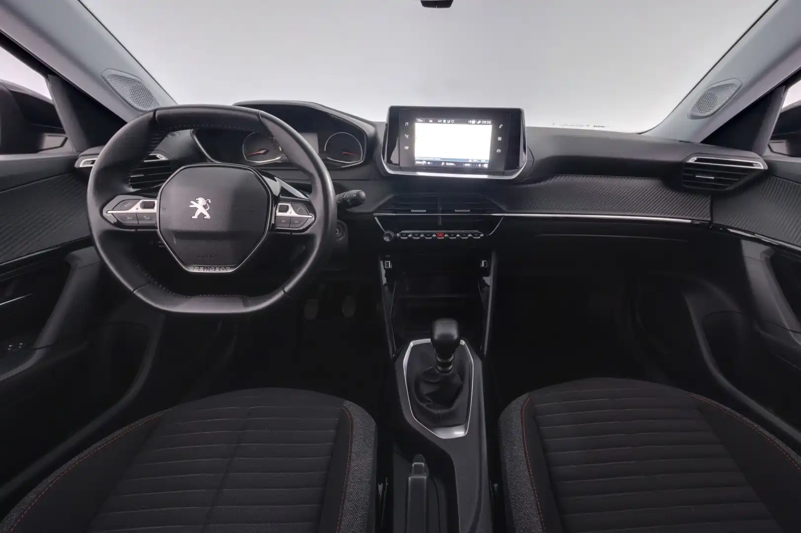 car-image