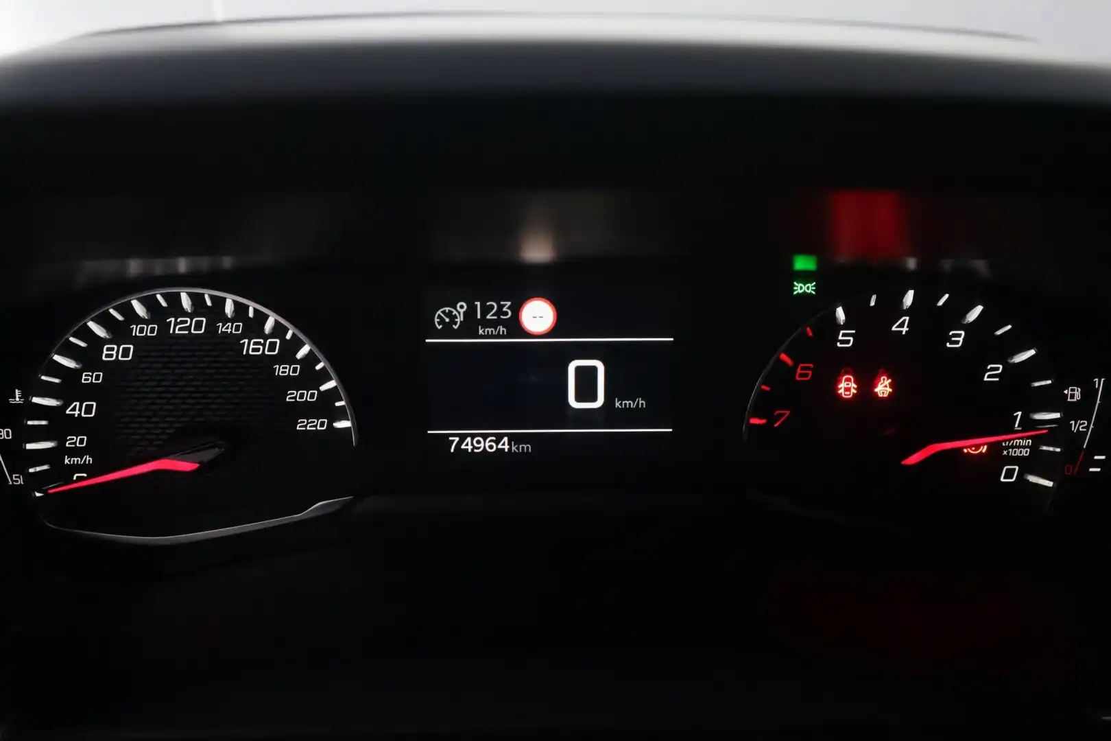 car-image