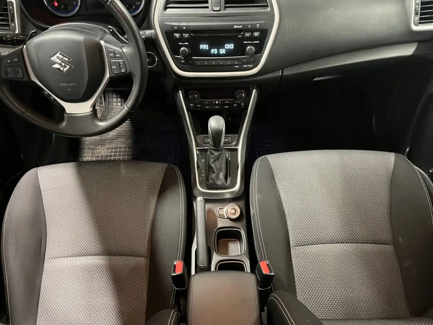 car-image