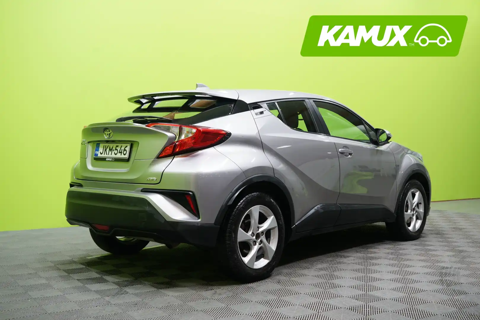 car-image