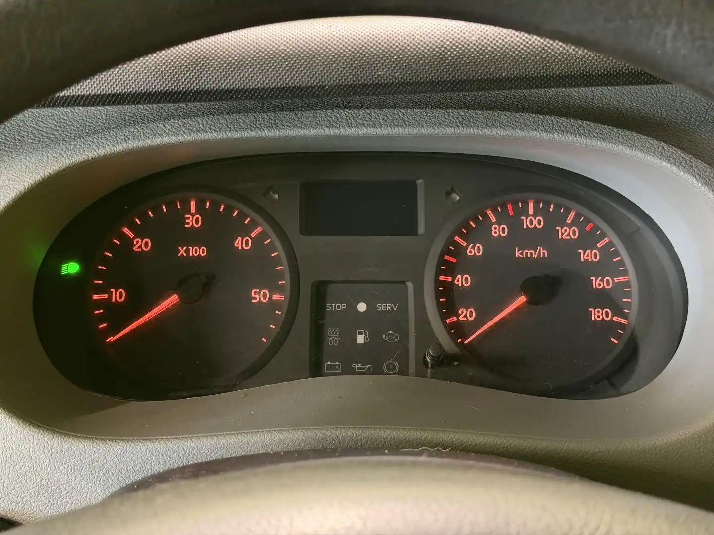 car-image