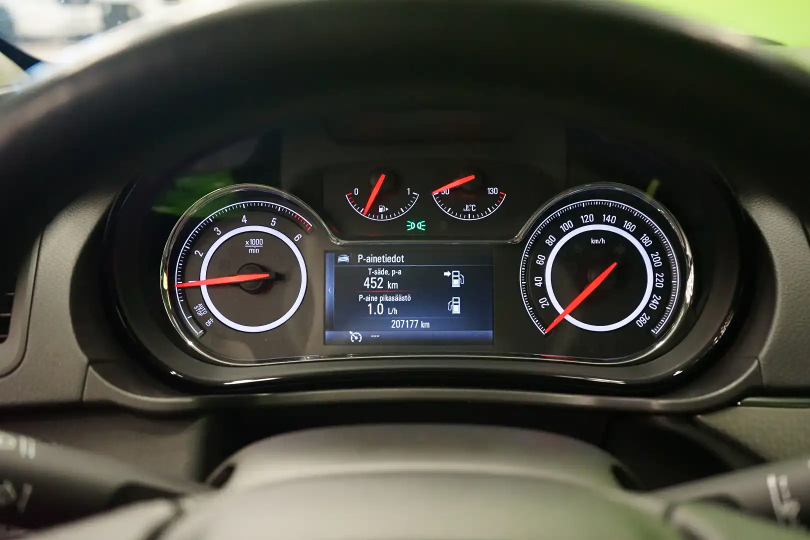 car-image