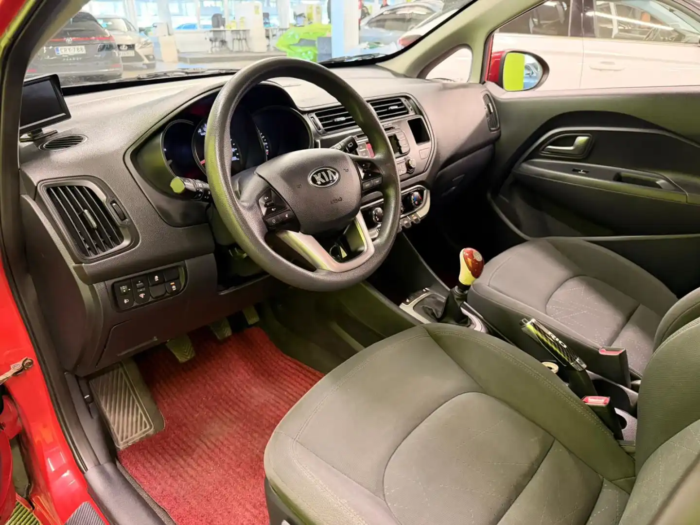 car-image