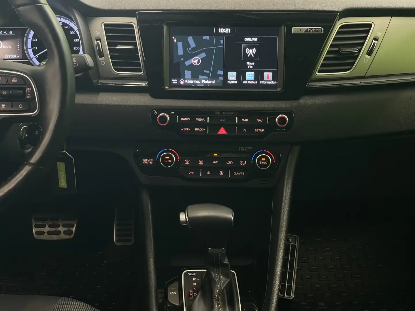 car-image