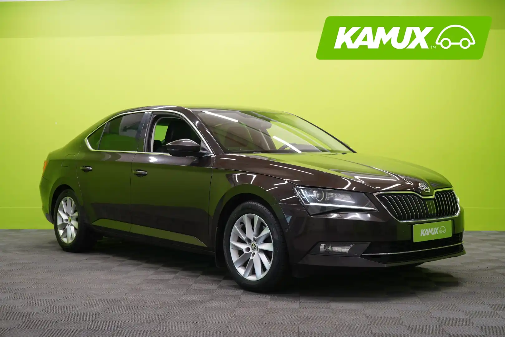 car-image