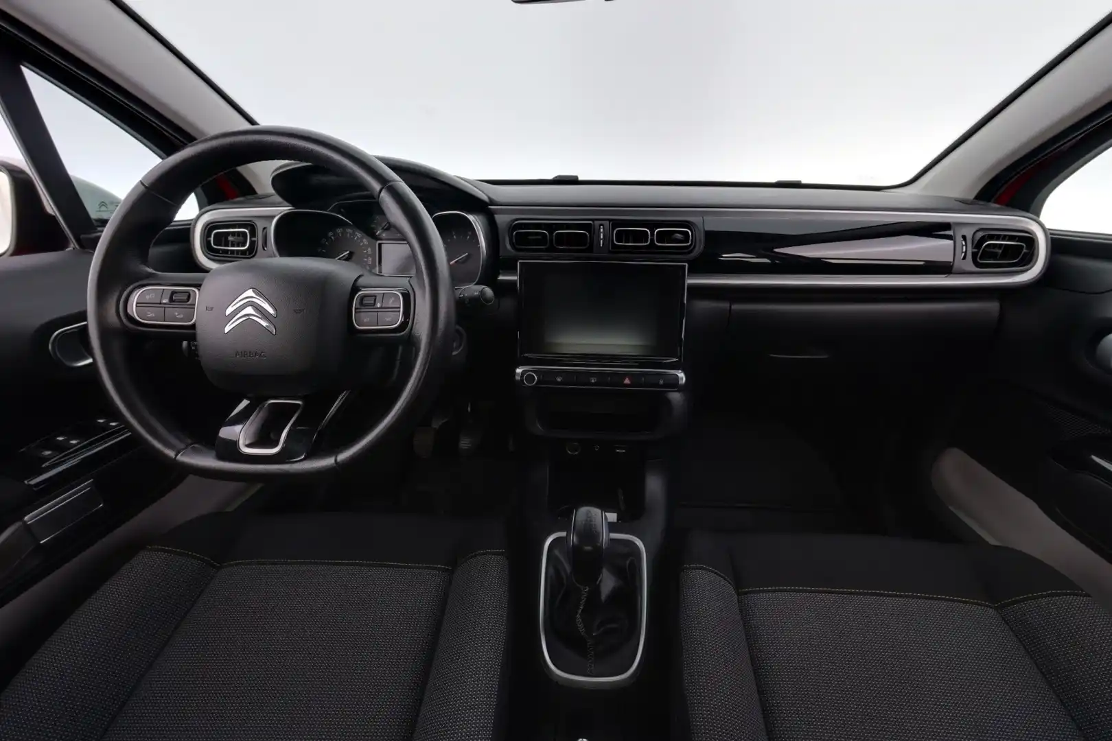car-image